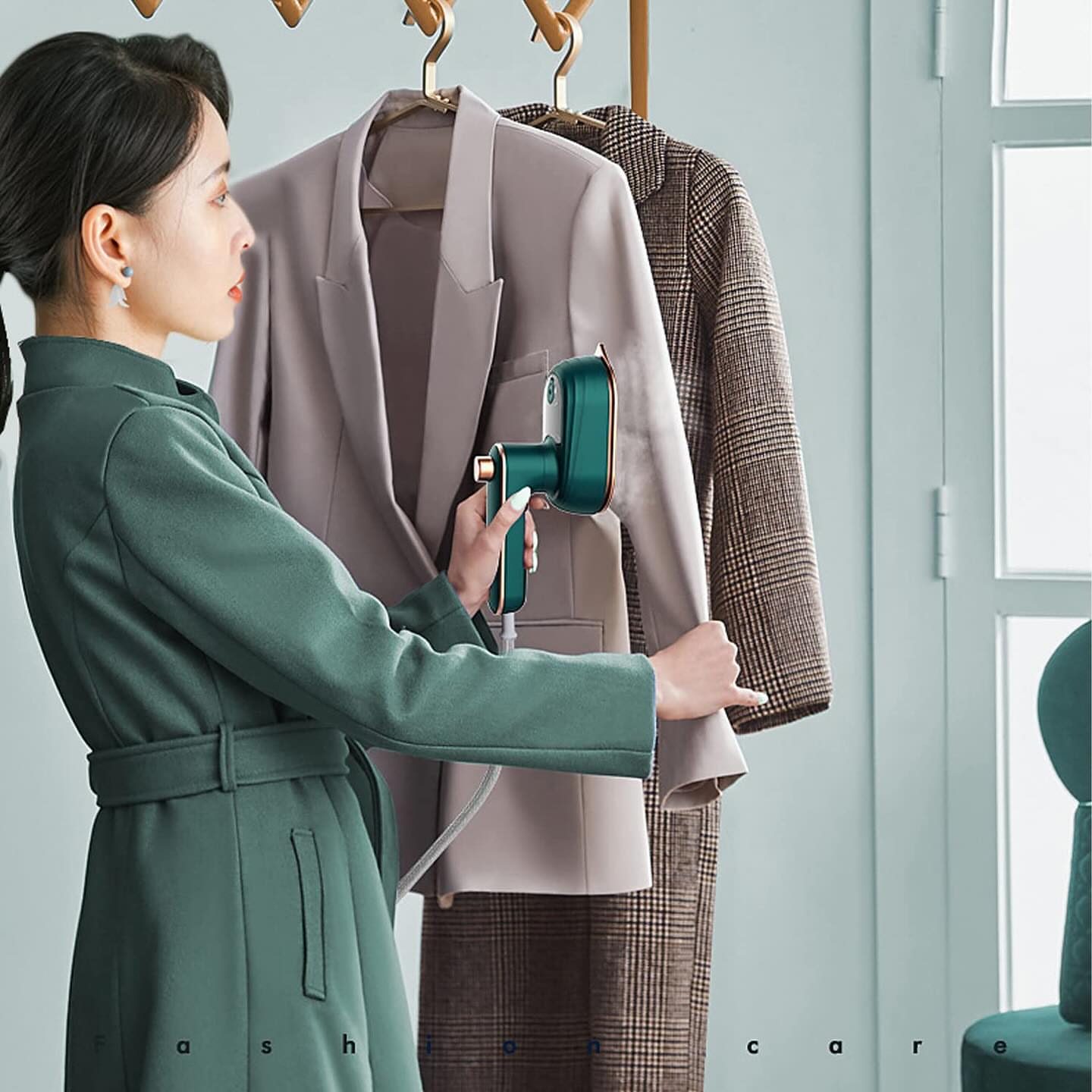 Best adjustable mini portable  Iron 7v